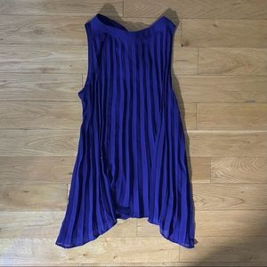 CLUB MONACO SILK PLEATED TOP- SMALL